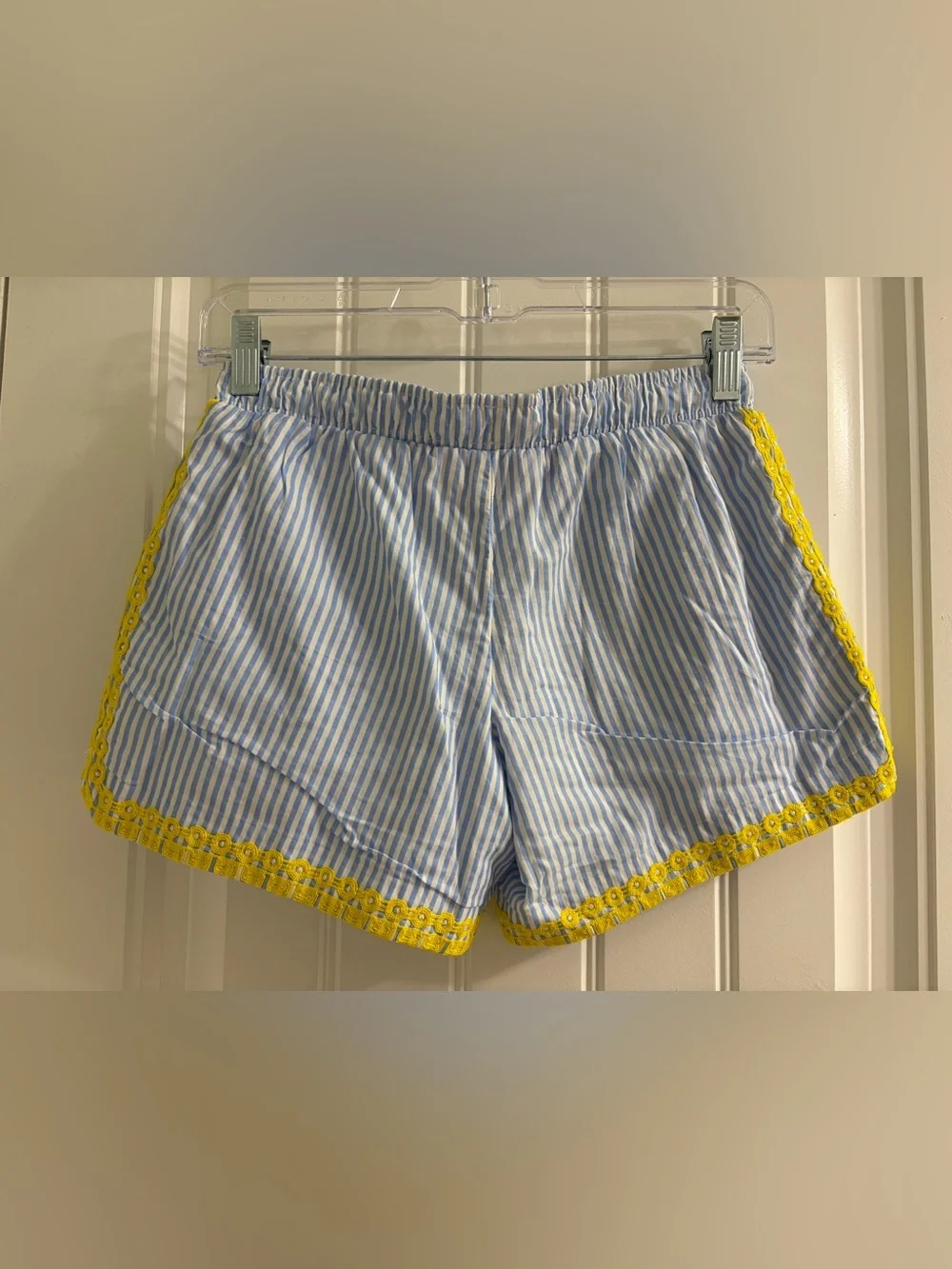 Lilly Pulitzer Katia Seersucker Shorts Blue Peri Swizzle Stripe Sz XXS